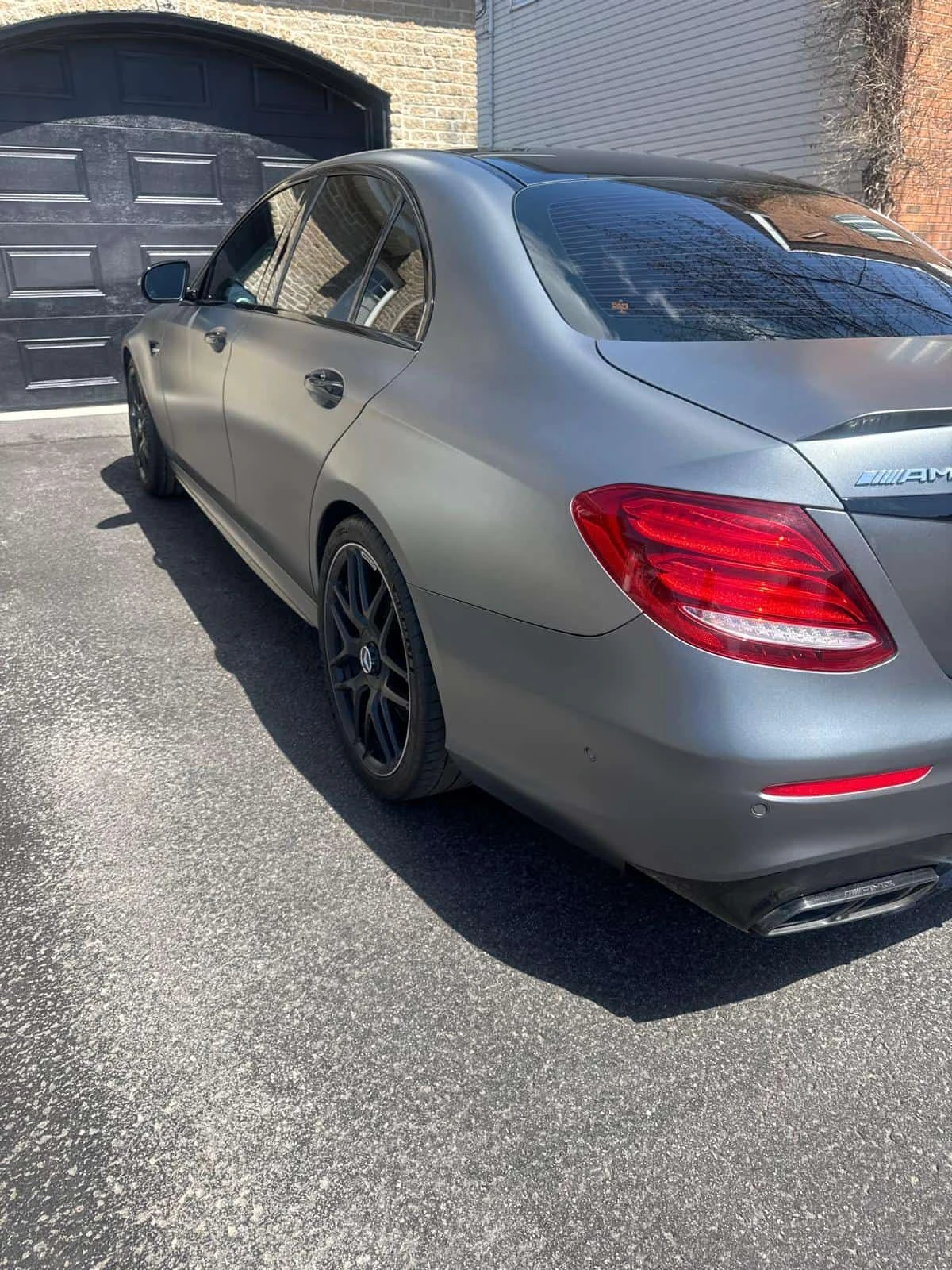 Mercedes-Benz E 63 AMG, снимка 4 - Автомобили и джипове - 54967922