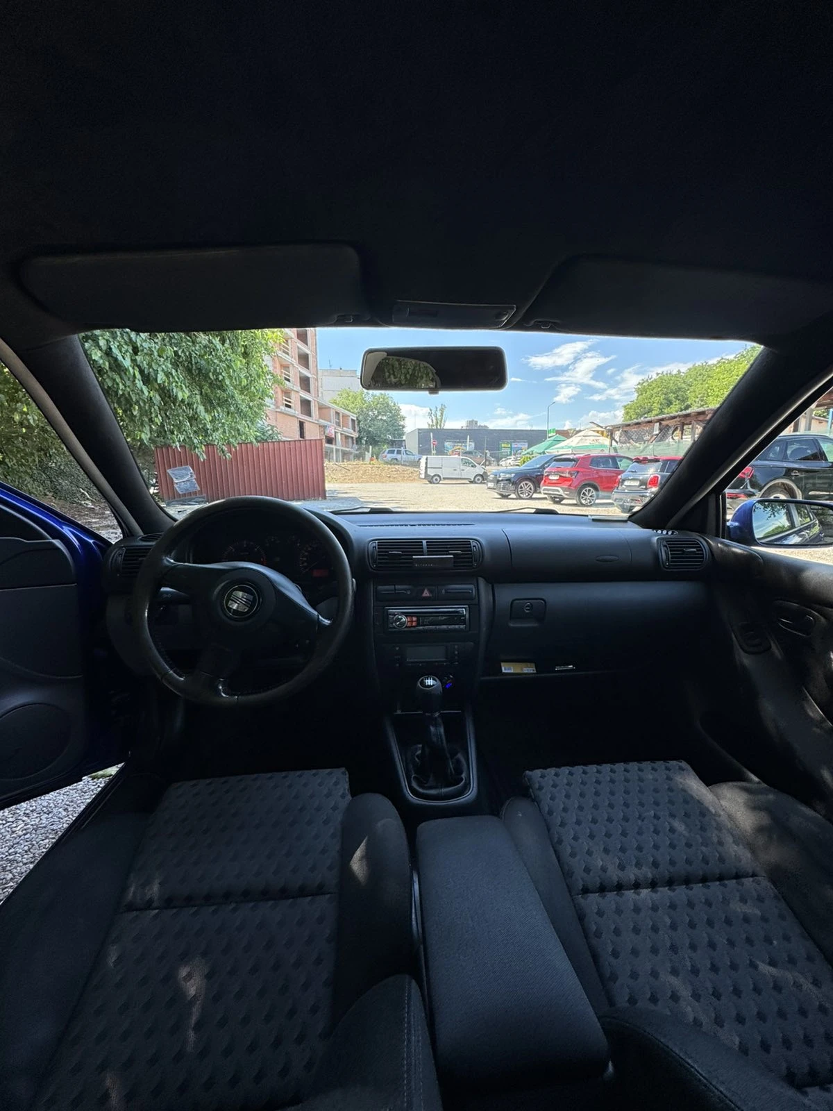 Seat Leon, снимка 9 - Автомобили и джипове - 54987754