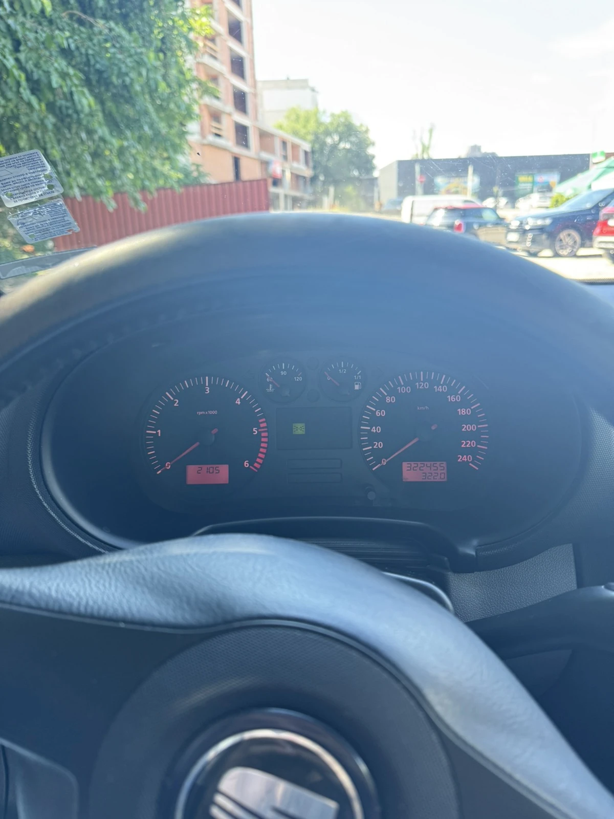 Seat Leon, снимка 12 - Автомобили и джипове - 54987754