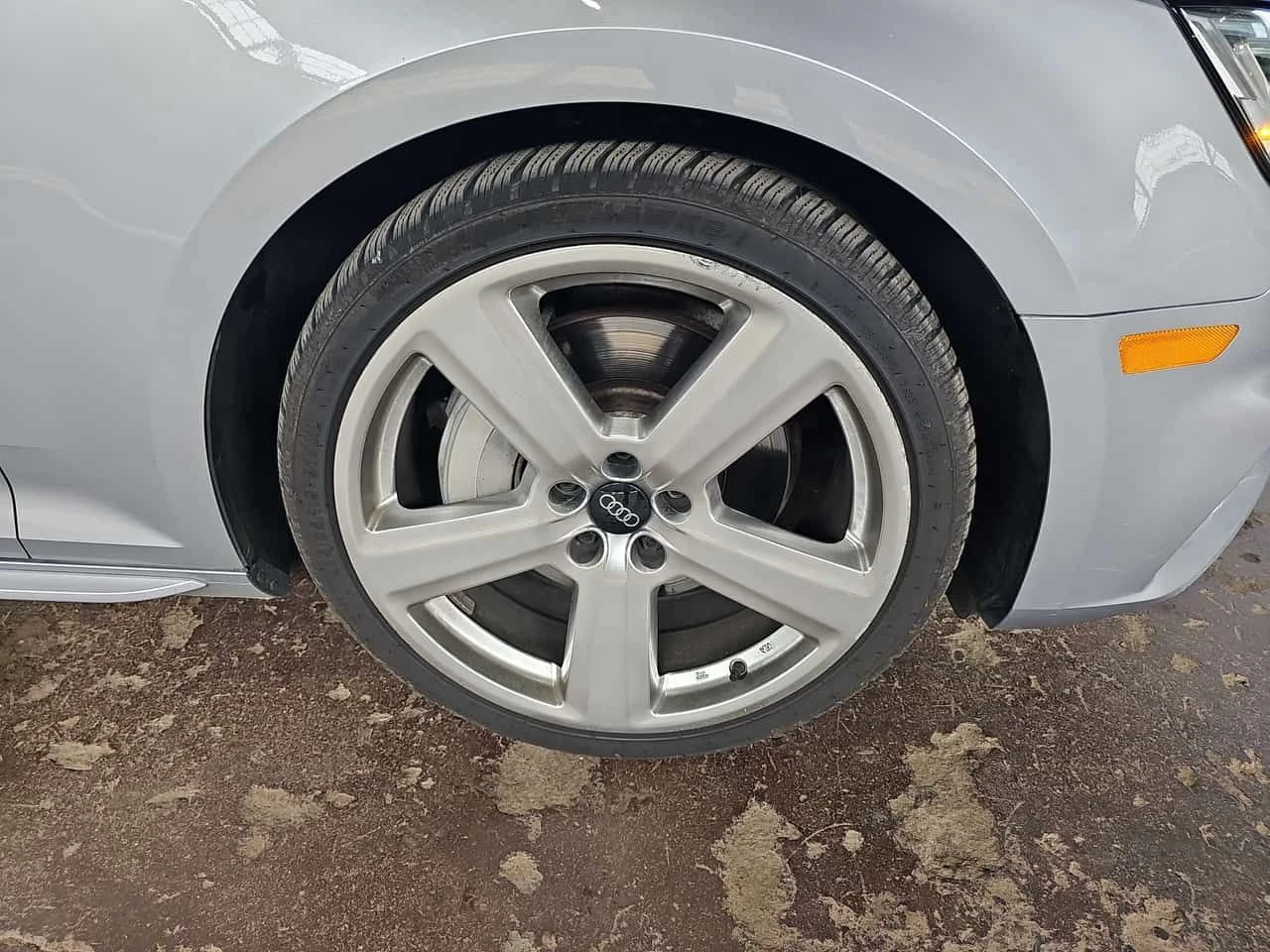 Audi A4 Technik  CARFAX, снимка 7 - Автомобили и джипове - 55381146