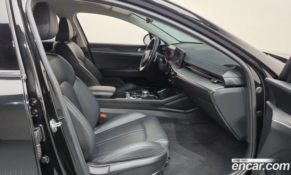 Kia K5 2.0 Prestige, снимка 16 - Автомобили и джипове - 55669002
