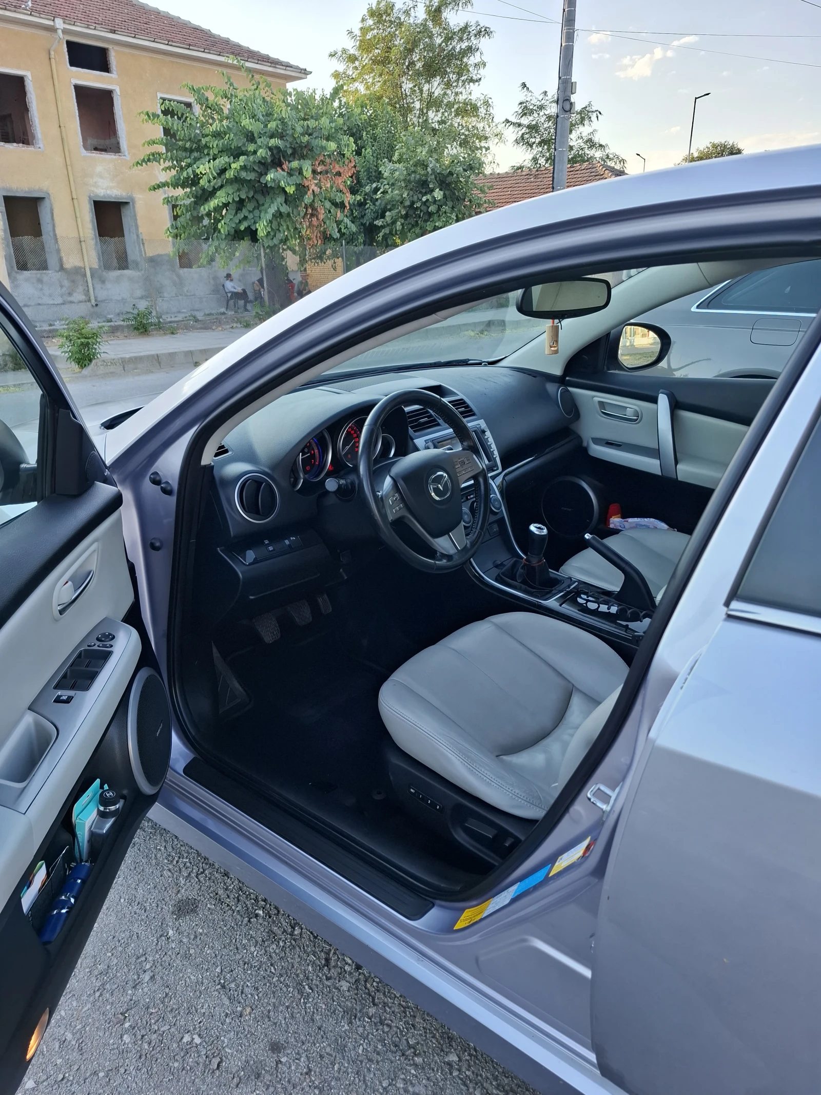 Mazda 6 2.5 i , снимка 5 - Автомобили и джипове - 56534653