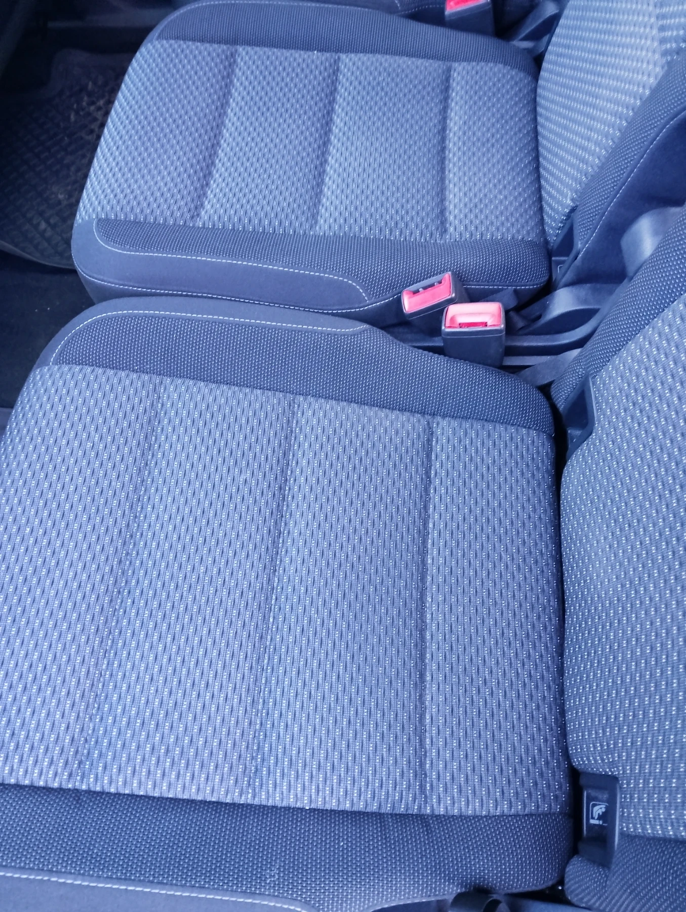 VW Touran, снимка 10 - Автомобили и джипове - 56744593