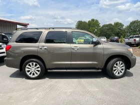 Toyota Sequoia Limited* 4x4* JBL* Панорама* Подгрев, снимка 8