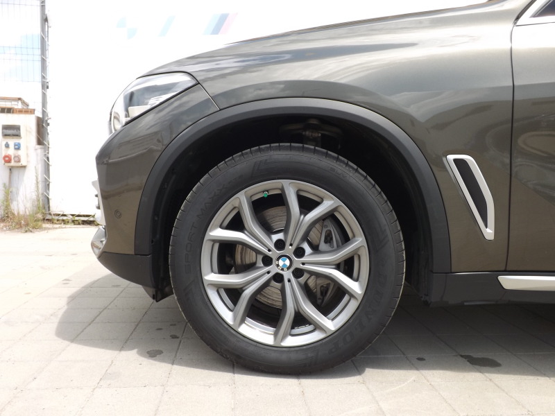BMW X5 30d xDrive, снимка 8 - Автомобили и джипове - 46031113