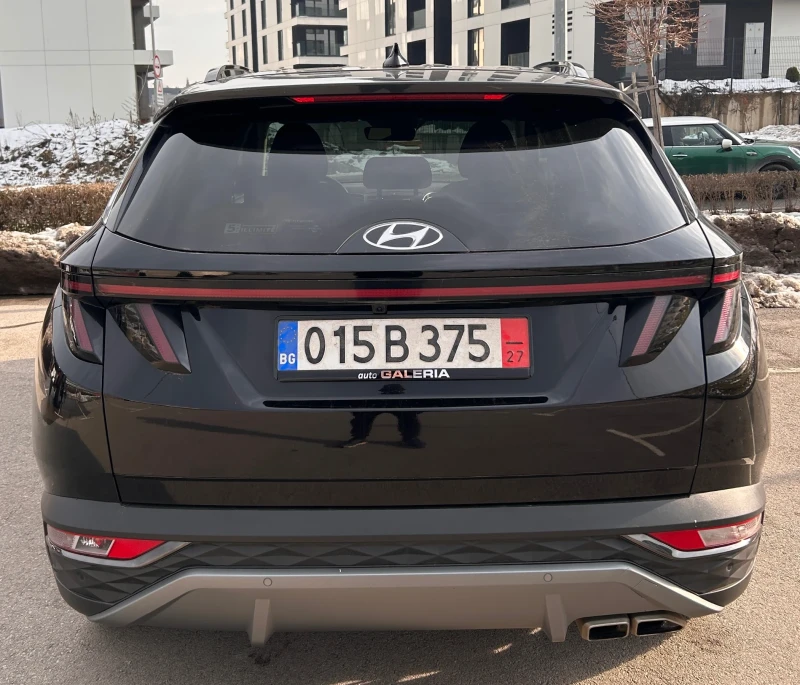 Hyundai Tucson Хибрид, снимка 6 - Автомобили и джипове - 48794969