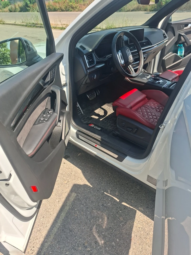 Audi SQ5, снимка 15 - Автомобили и джипове - 52666972