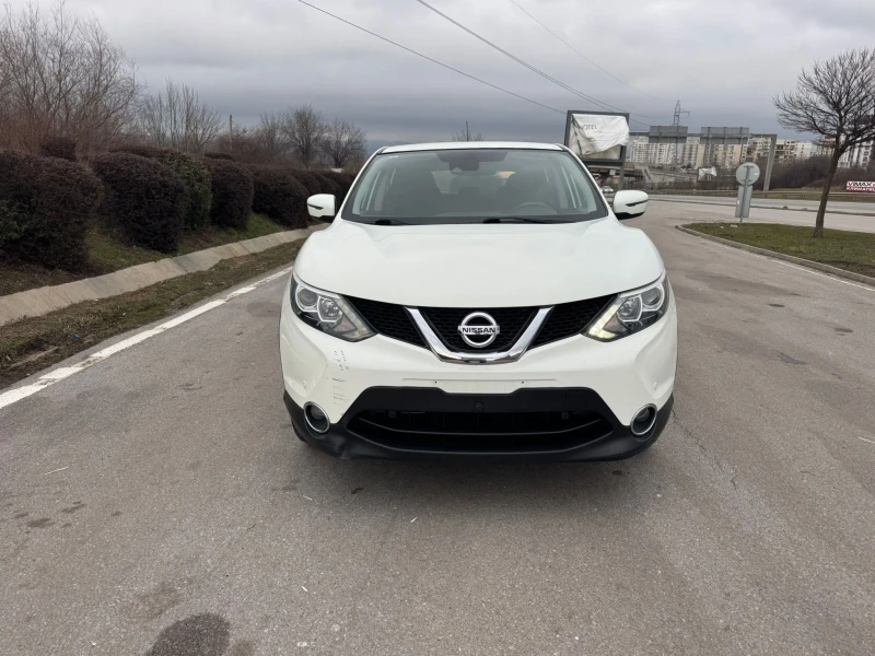 Nissan Qashqai 1.6   DCI NAVI , снимка 5 - Автомобили и джипове - 53417274