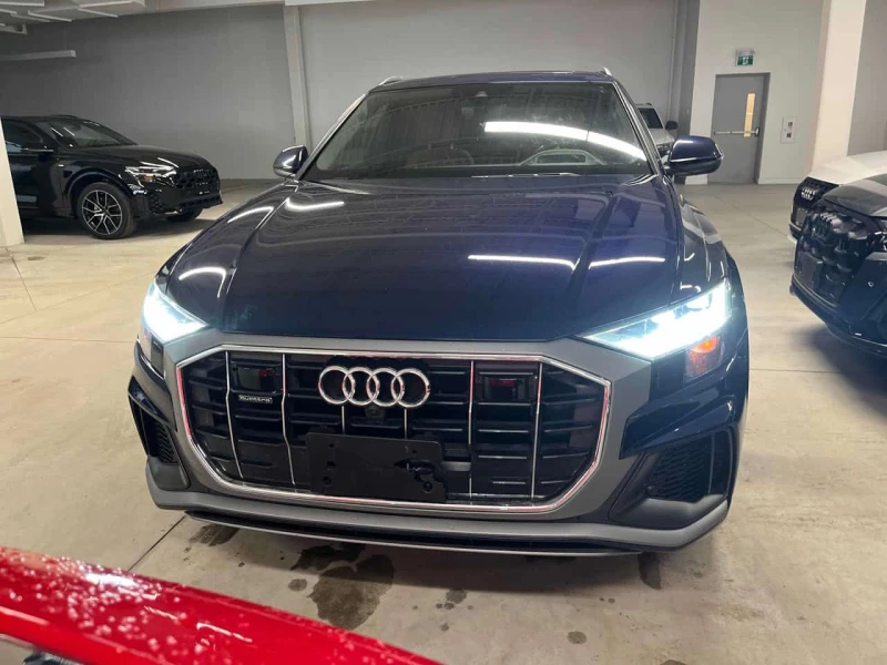 Audi Q8 Technik/DIS/360/MATRIX/ПРЕДСТАВИТЕЛСТВО НА AUDI, снимка 2 - Автомобили и джипове - 53583950