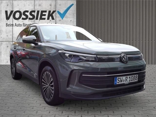 VW Tiguan Volkswagen Tiguan 2.0 TDI BMT Life 7-Gang-DSG ОЧ В, снимка 2 - Автомобили и джипове - 49365693