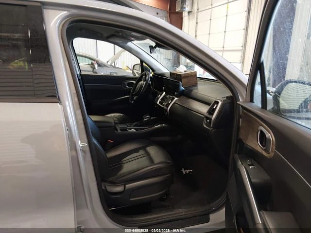 Kia Sorento X-LINE S AWD, снимка 10 - Автомобили и джипове - 54644540
