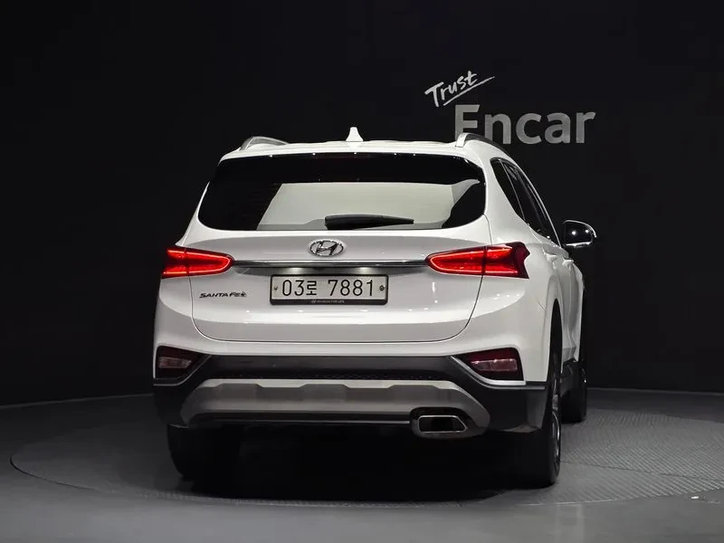 Hyundai Santa fe 2.0 2WD - САМО 30% АВАНС, снимка 4 - Автомобили и джипове - 56306658