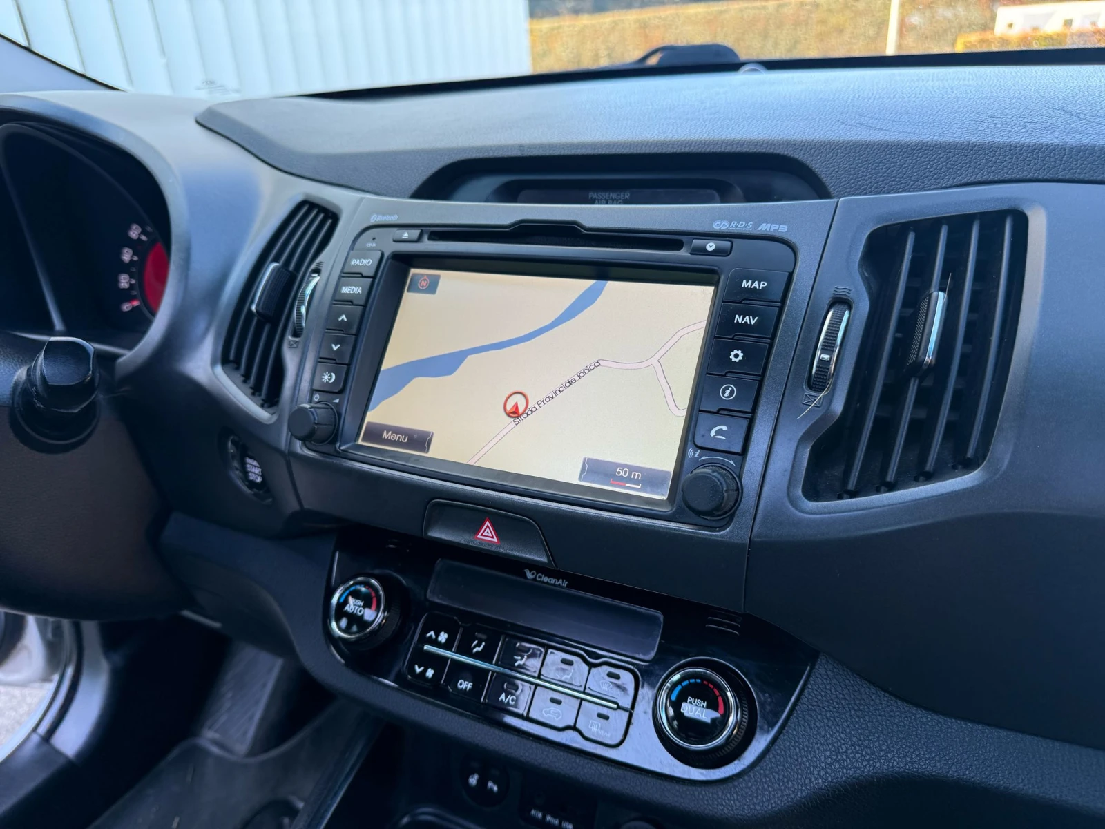 Kia Sportage 2.0CRDI ЗА ТЪРГОВЦИ | Mobile.bg — изображение 15