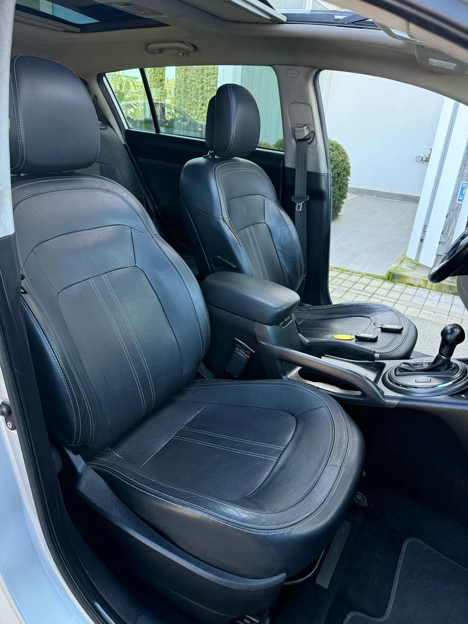 Kia Sportage 2.0CRDI ЗА ТЪРГОВЦИ | Mobile.bg — изображение 12