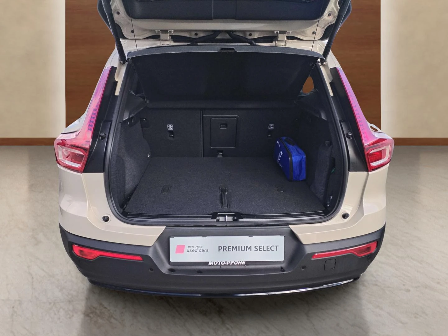 Volvo XC40 2.0 | Mobile.bg � ����������� 12