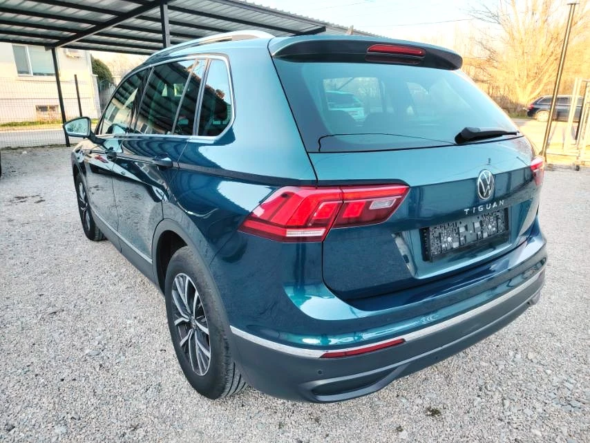 VW Tiguan 2022гDSG-2.0TDi-150кс-FACE-ПЕРФЕКТЕН!, снимка 4 - Автомобили и джипове - 53748601