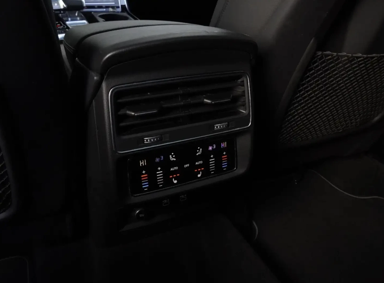 Audi Q7 2021 Audi Q7 TECHNIK, снимка 14 - Автомобили и джипове - 53900321