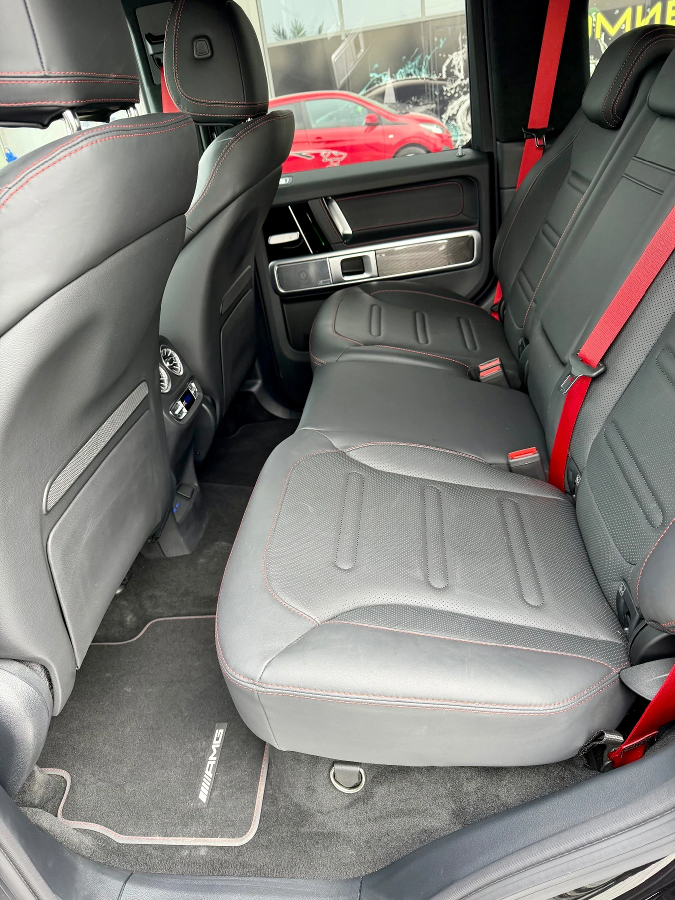 Mercedes-Benz G 450 BRABUS 2026, снимка 11 - Автомобили и джипове - 53922879