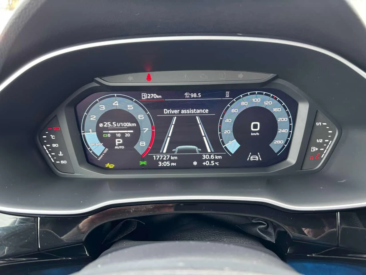 Audi Q3 * Progressiv 45 TFSI quattro * CARFAX * ���� �� �� | Mobile.bg � ����������� 7