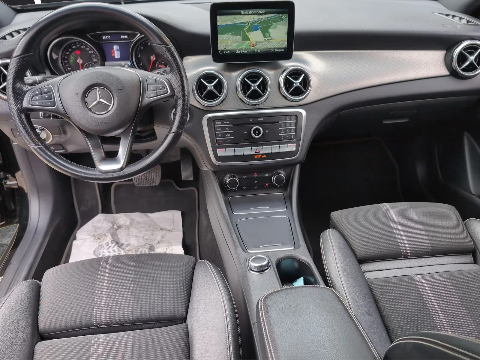 Mercedes-Benz GLA 220 4MATIC/184HP/URBAN/NIGHT/LED/CAM/NAVI/160q | Mobile.bg � ����������� 8