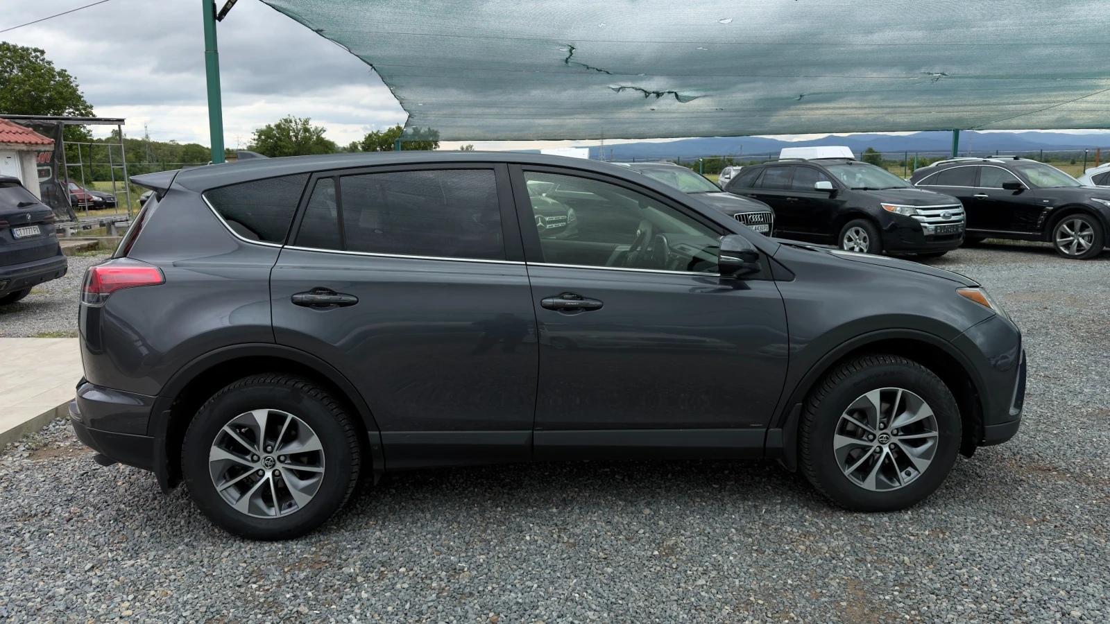 Toyota Rav4 HYBRID* 2.5i* 194 к.с* CAMERA* , снимка 7 - Автомобили и джипове - 54651396