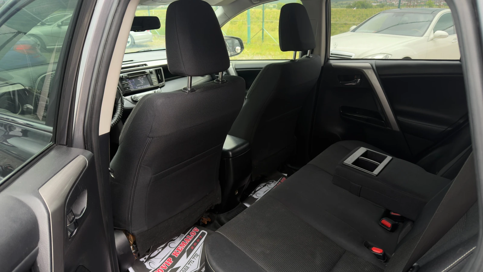 Toyota Rav4 HYBRID* 2.5i* 194 к.с* CAMERA* , снимка 10 - Автомобили и джипове - 54651396