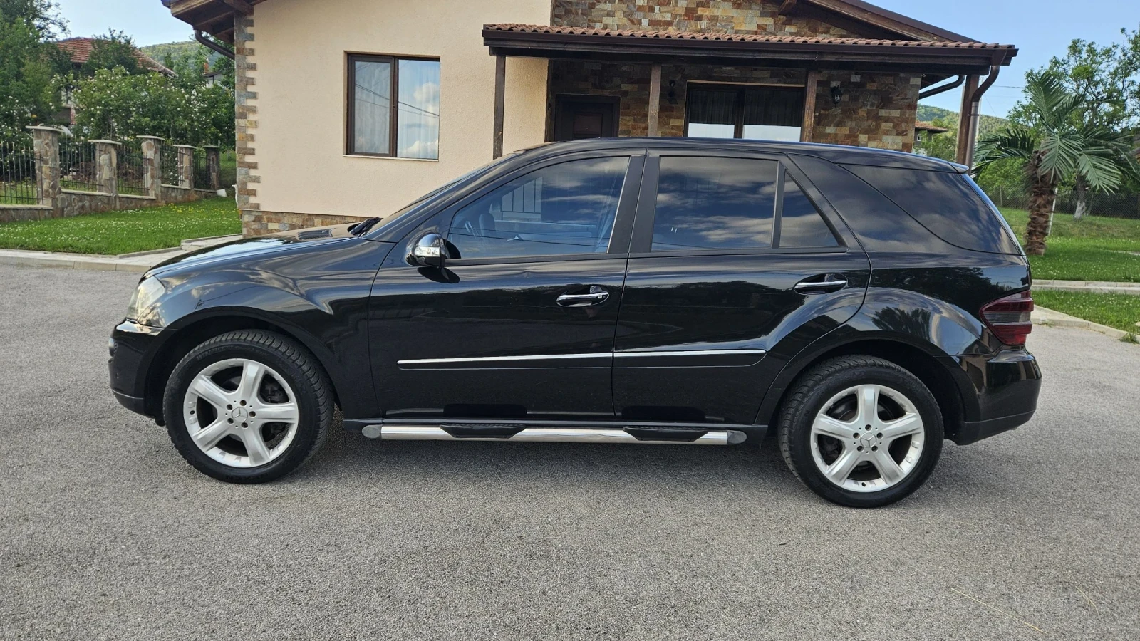 Mercedes-Benz ML 320 CDI, снимка 2 - Автомобили и джипове - 54855652