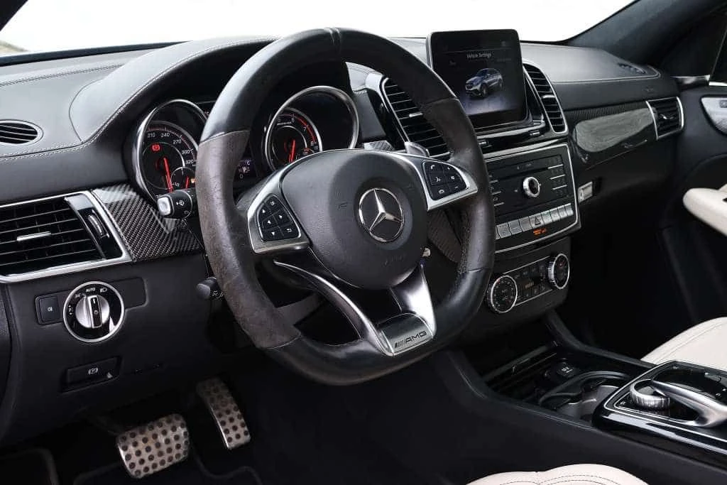 Mercedes-Benz GLE * AMG 63 S 4MATIC Coupe * CARFAX * ЦЕНА ДО БГ, снимка 9 - Автомобили и джипове - 55385309