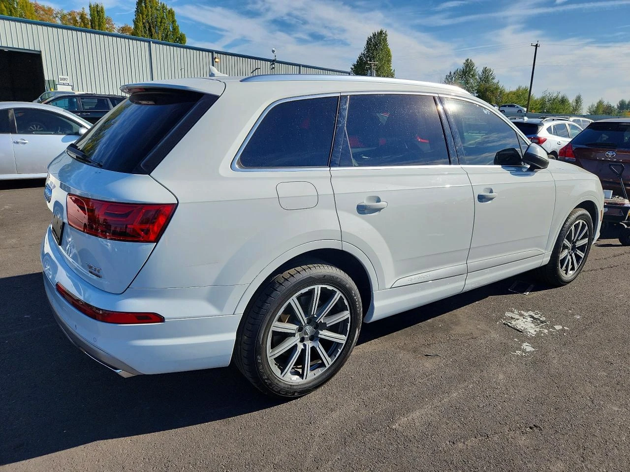 Audi Q7 3.0l Premium Plus, снимка 3 - Автомобили и джипове - 56224069