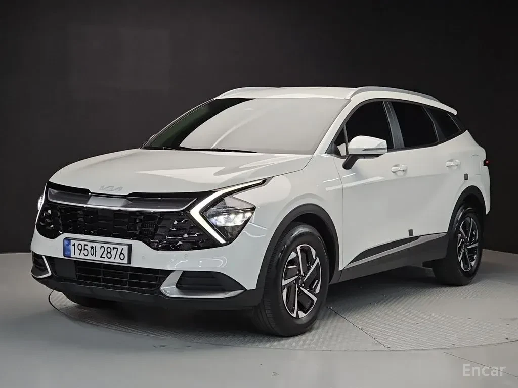 Kia Sportage PRESTIGE* ОБДУХВАНЕ* ДИСТРОНИК* LANE* ASSIST* , снимка 2 - Автомобили и джипове - 56235560