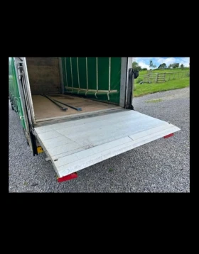 Mercedes-Benz 313 Фургон, снимка 2