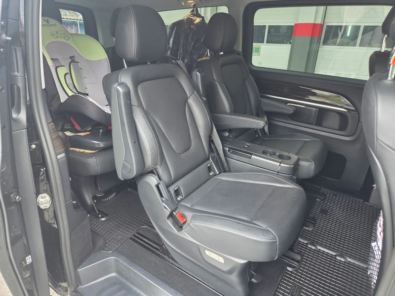 Mercedes-Benz V 300 d-Long/Distronic/BURMESTER/Navi/Камера/B Гаранция!, снимка 16 - Бусове и автобуси - 53096823