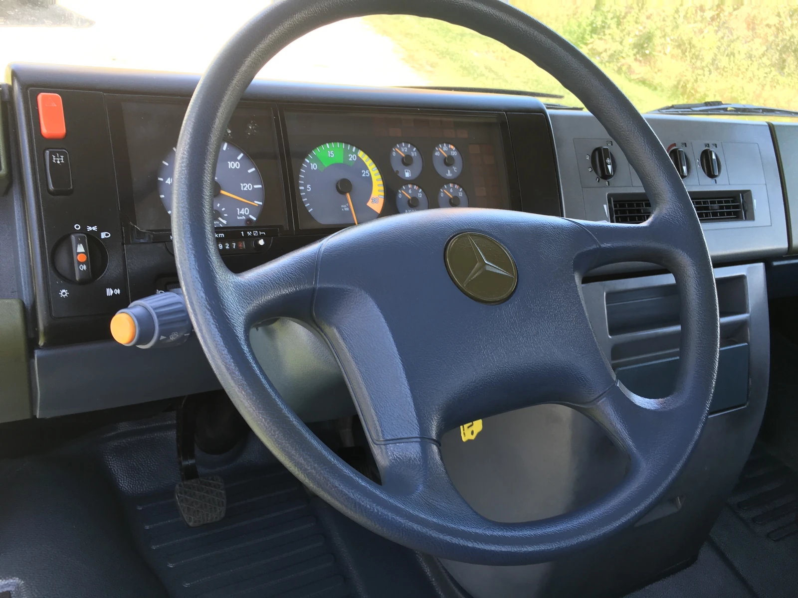 Mercedes-Benz 613 614 | Mobile.bg   12