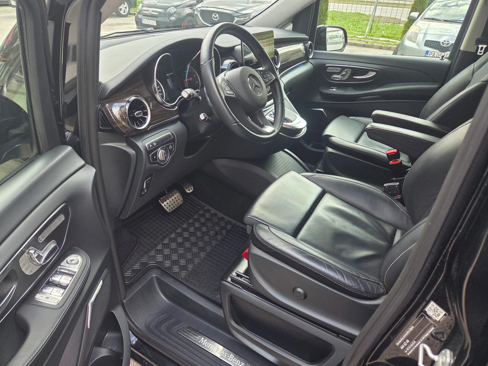 Mercedes-Benz V 300 d-Long/Distronic/BURMESTER/Navi/Камера/B Гаранция! - изображение 9