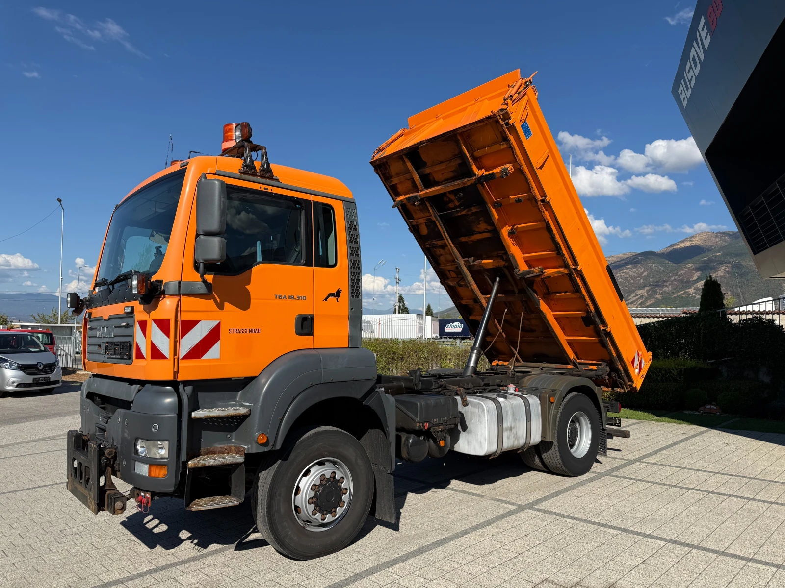 Man Tga 18.310 4x4 Климатик 4.62м. , снимка 4 - Камиони - 56093319