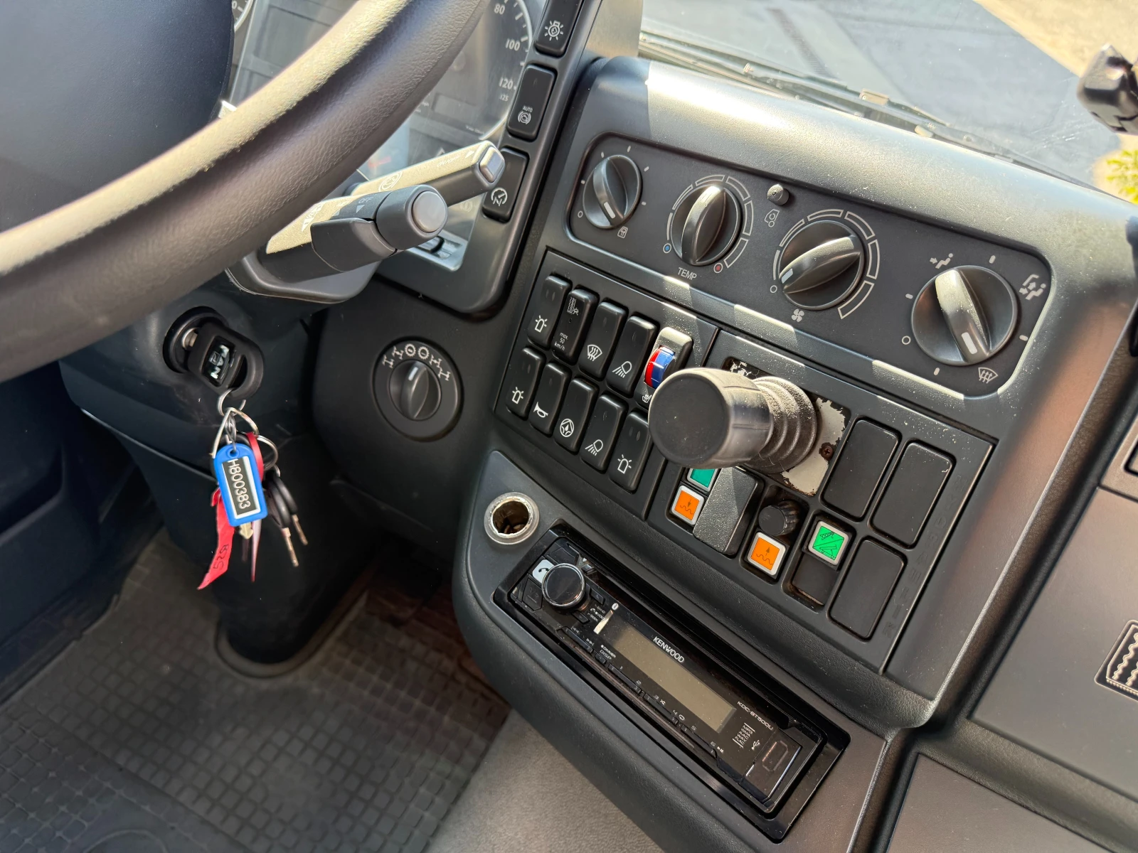 Man Tga 18.310 4x4 Климатик 4.62м. , снимка 12 - Камиони - 56093319