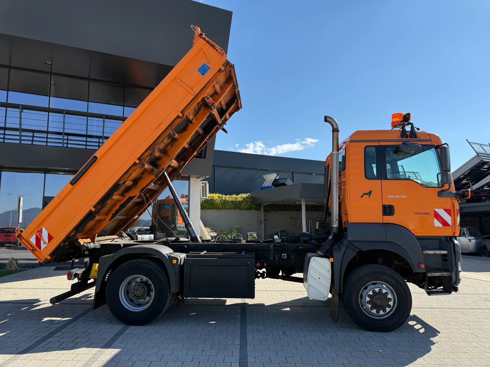 Man Tga 18.310 4x4 Климатик 4.62м. , снимка 8 - Камиони - 56093319
