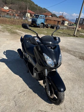 Yamaha X-max, снимка 14 - Мотоциклети и мототехника - 53647157