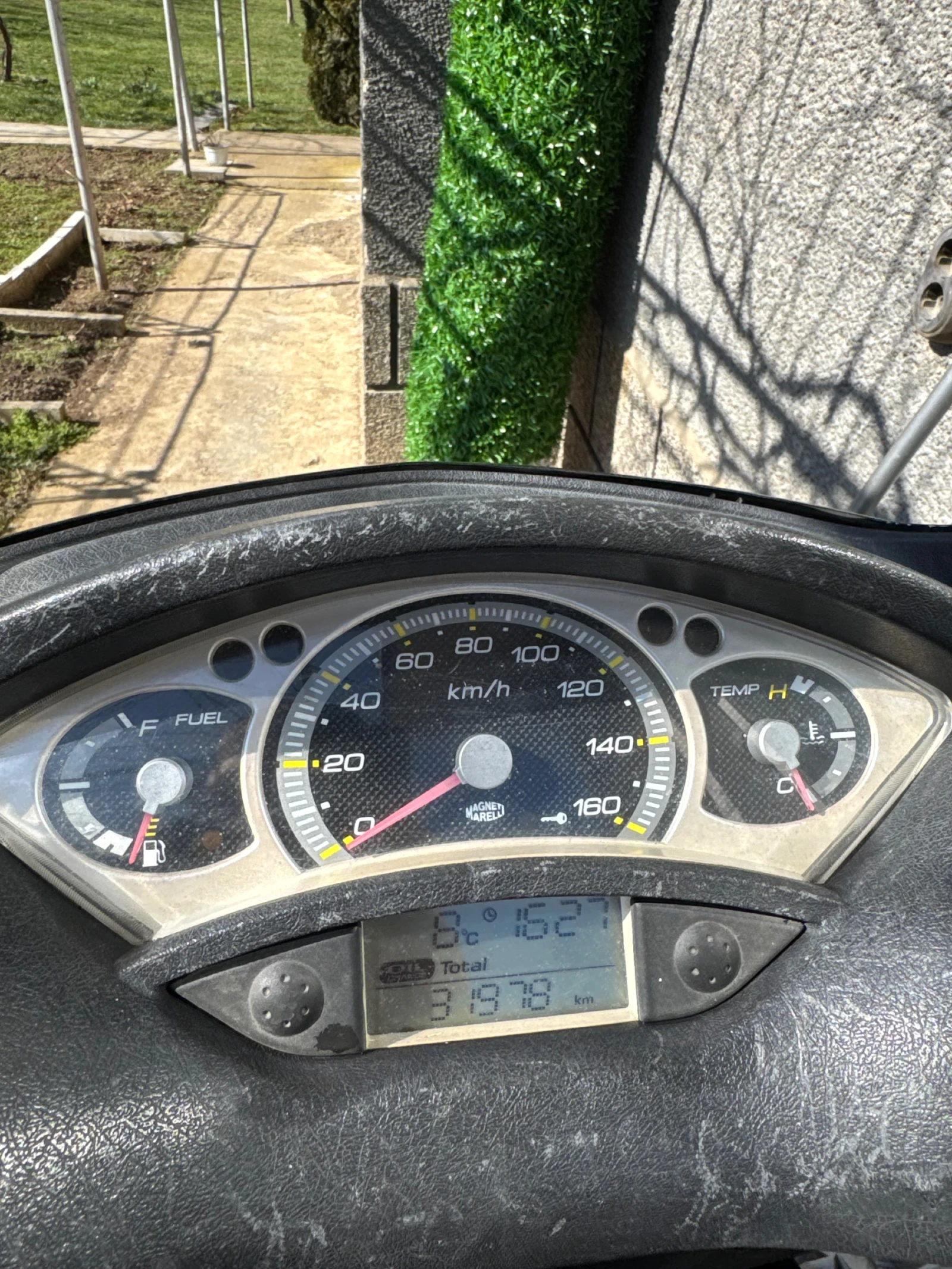 Yamaha X-max | Mobile.bg � ����������� 15