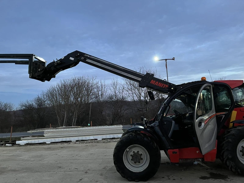 Телескопичен товарач Manitou MLT 635-130+ Premium, снимка 3 - Селскостопанска техника - 48632205