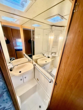 Каравана Dethleffs RF6, снимка 15