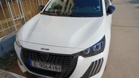 Peugeot 208 Хечбек , снимка 4
