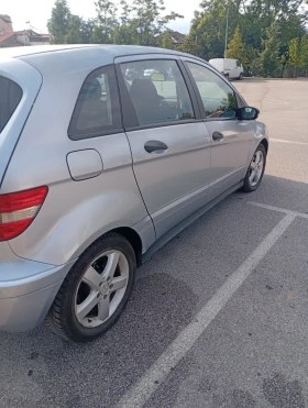 Mercedes-Benz B 180, снимка 3