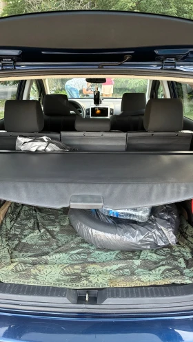 Toyota Corolla verso, снимка 5