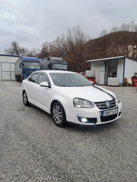 VW Jetta 2.0TDI SPORT, снимка 7