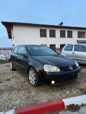 VW Golf 2.0 TDI обслужен - 4444 лв. / 2272.18 € - 94165660 2
