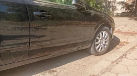 Opel Astra 1.7cdti Cosmo - 2250 € / 4400.62 лв. - 76658848 14