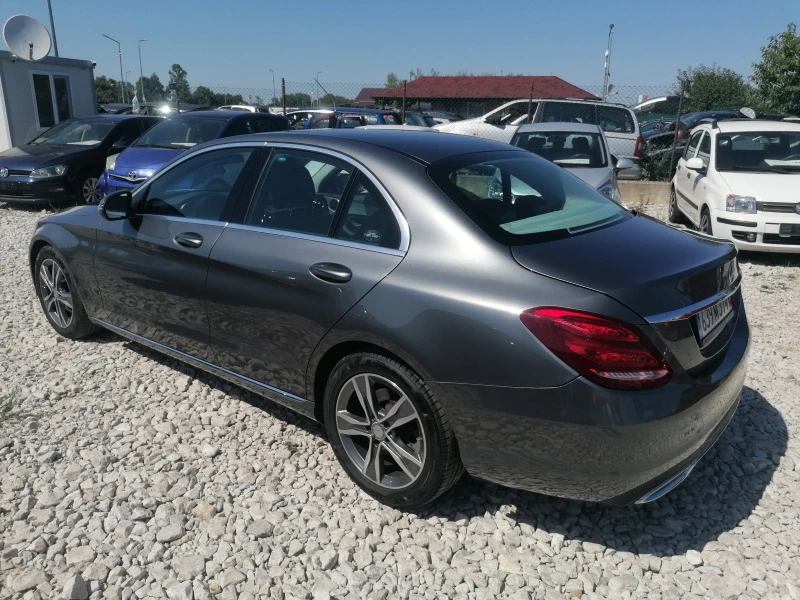 Mercedes-Benz C 180, снимка 4 - Автомобили и джипове - 46788633