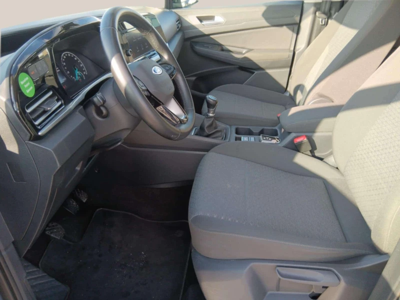 Ford Connect 1.5, снимка 6 - Автомобили и джипове - 48290572