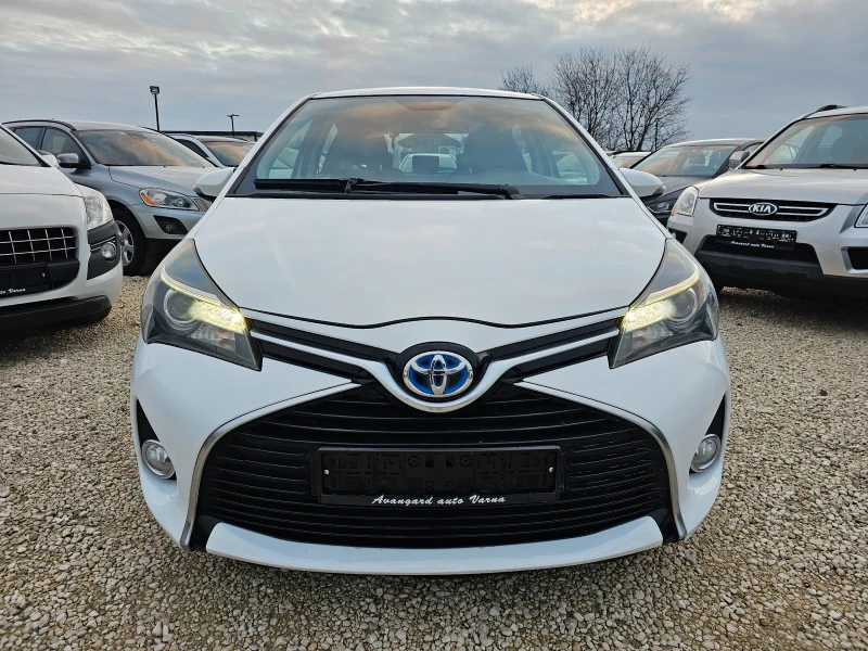 Toyota Yaris 1.5i, Hybrid, Facelift , снимка 2 - Автомобили и джипове - 48653522